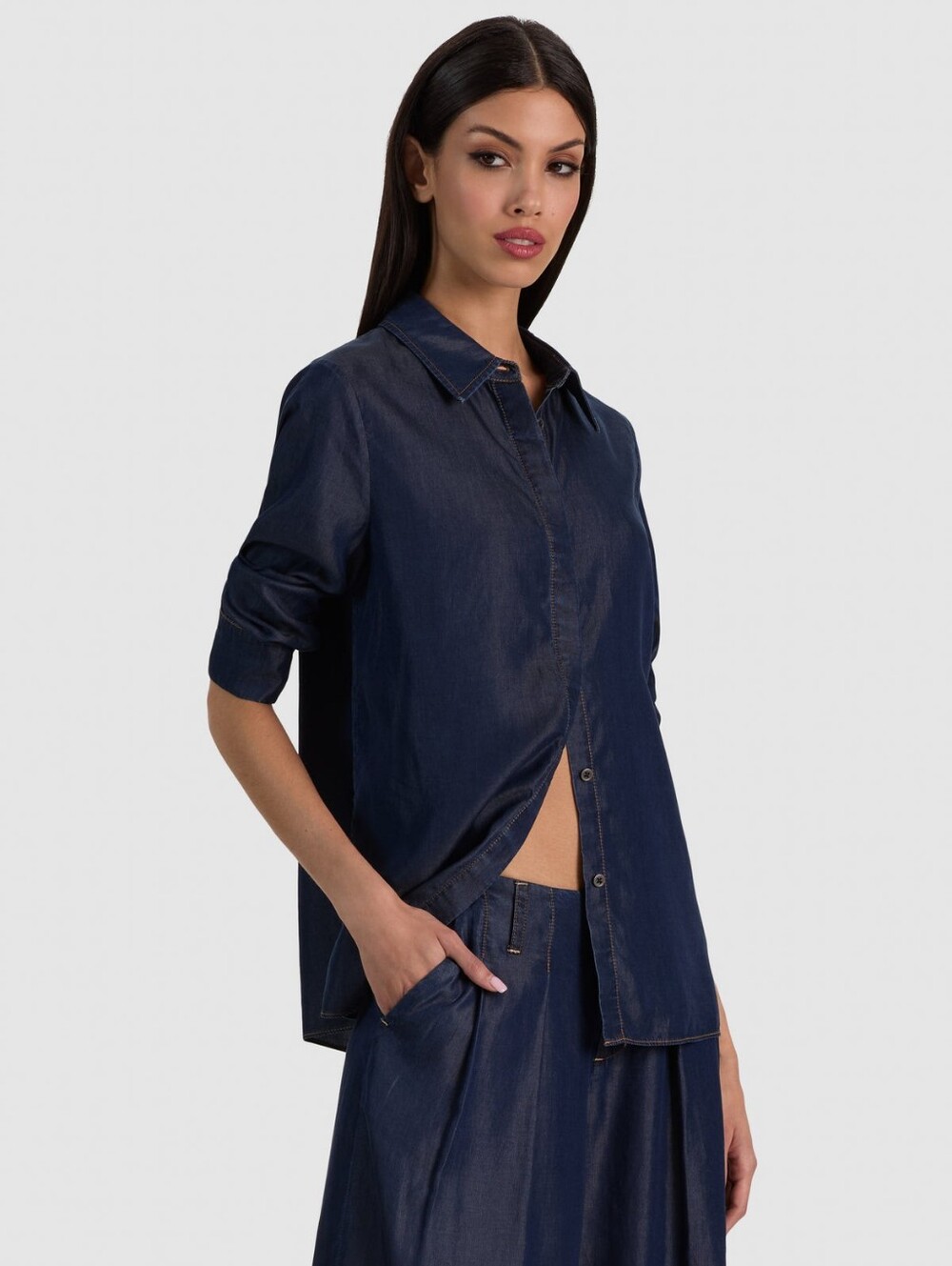 Alice + Olivia WILLA DENIM BLOUSE